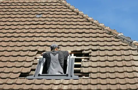 Pose de velux - Monterfil